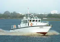 Bateau patrouilleur à vendre