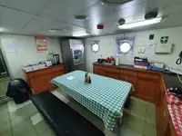 Navire frigorifique à vendre