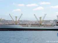 Navire frigorifique à vendre