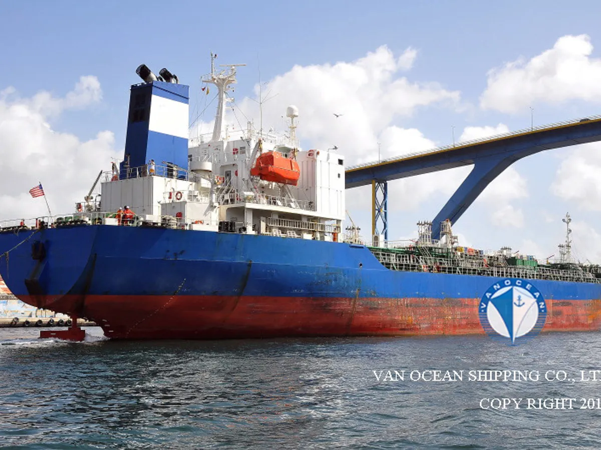 Pétrolier / chimiquier à vendre