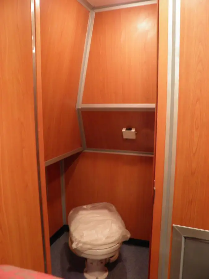 Bateau de transport d'équipage à vendre