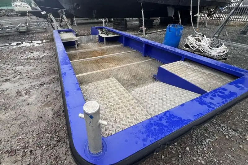 Navire-ferry à vendre