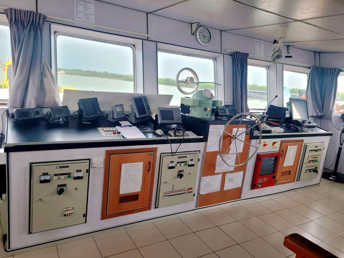 Navire de débarquement, citerne à vendre