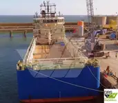 Navire d'approvisionnement à vendre