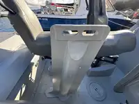 Bateau patrouilleur à vendre
