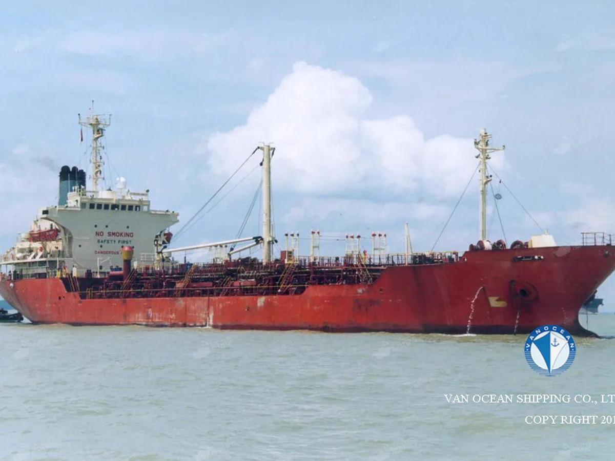 Pétrolier / chimiquier à vendre