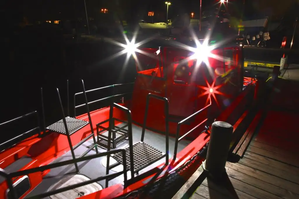 Bateau pilote à vendre