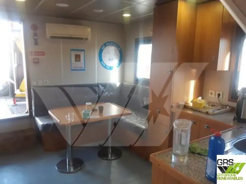Bateaux de travail à vendre