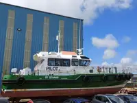 Bateau pilote à vendre