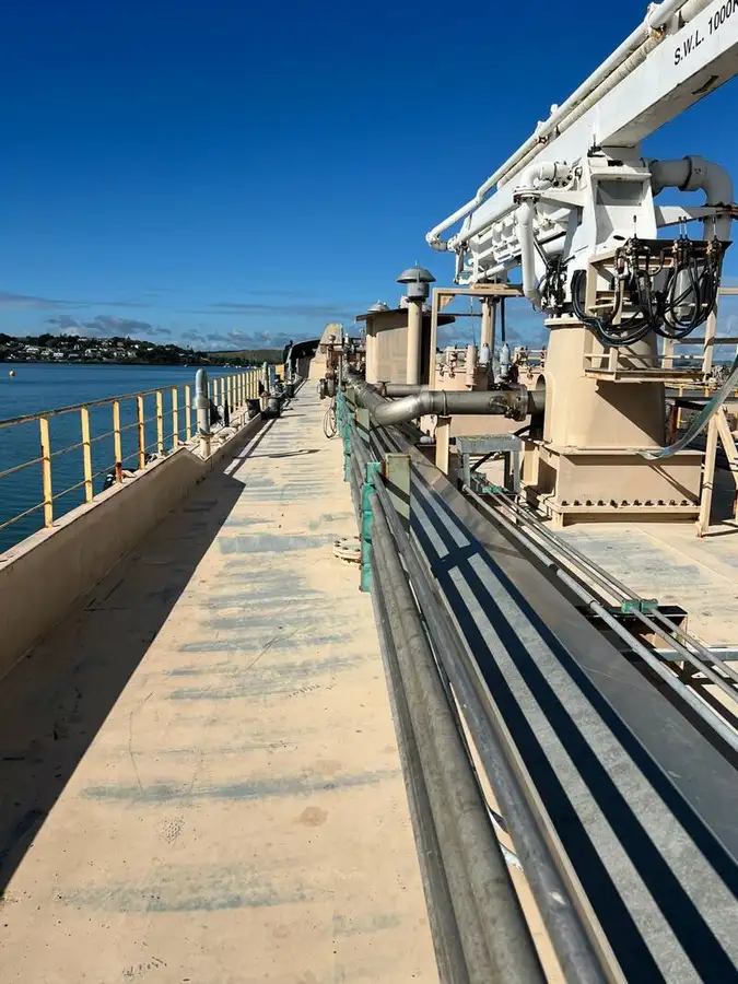Pétrolier / chimiquier à vendre