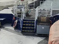 Bateau de transport d'équipage à vendre