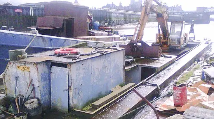 Péniche à vendre