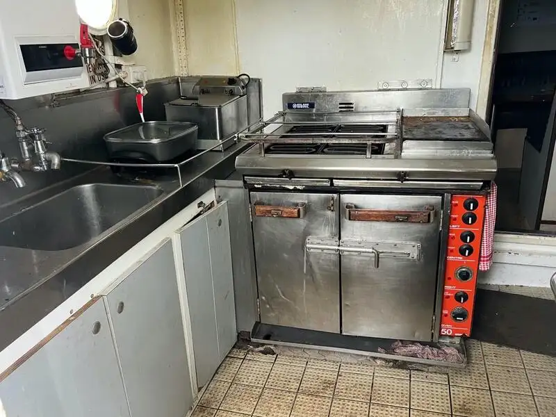 Chalutier à vendre
