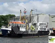Navire d'arpentage à vendre