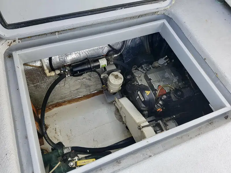 Navire de recherche à vendre