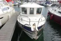 Bateaux de travail à vendre