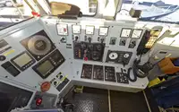 Navire d'arpentage à vendre