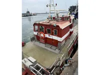 Bateaux de travail à vendre