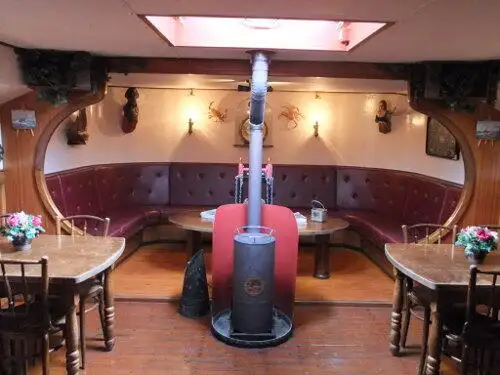 Péniche à vendre