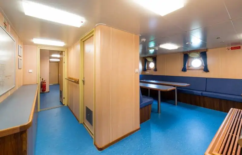 Polyvalent à vendre