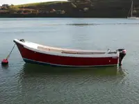 Bateaux de travail à vendre