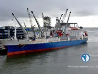 Navire frigorifique à vendre