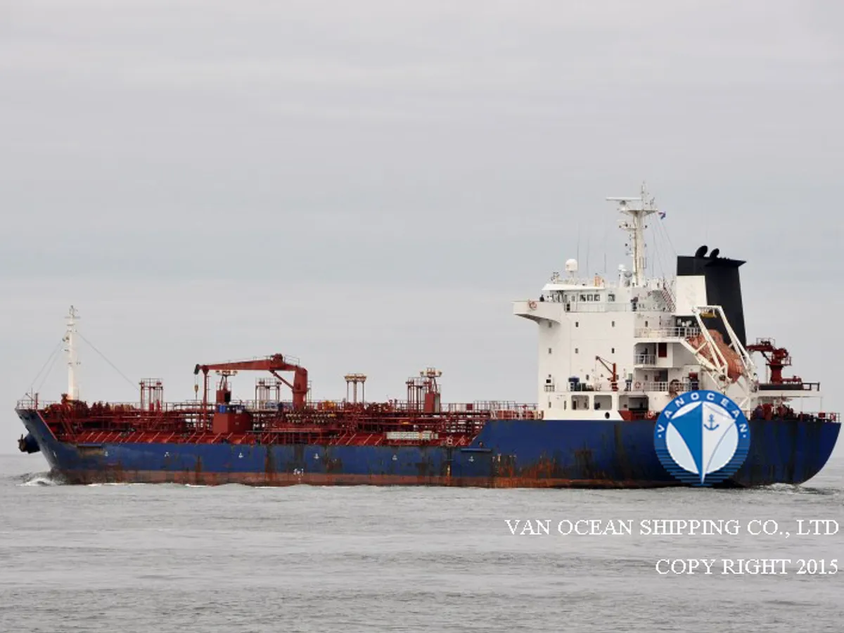Pétrolier / chimiquier à vendre