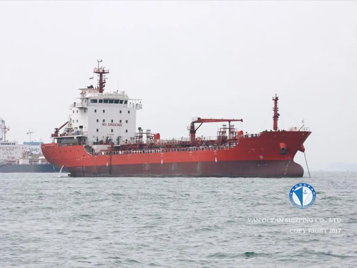 Pétrolier / chimiquier à vendre