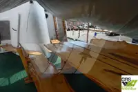 Navire d'arpentage à vendre