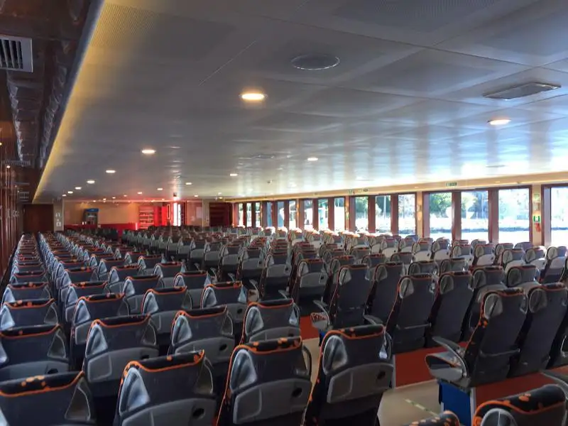 Navire de croisière à vendre