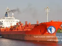 Pétrolier / chimiquier à vendre
