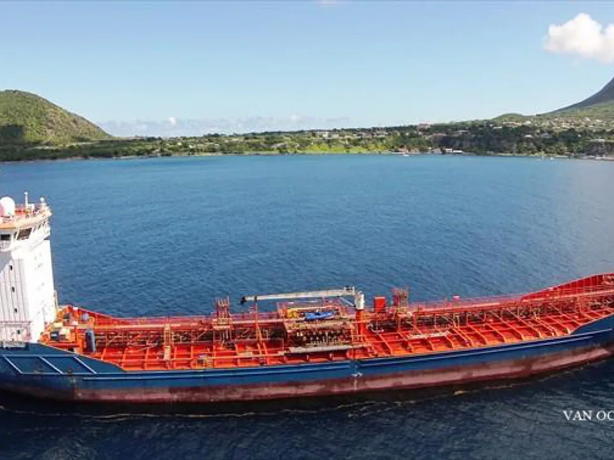 Pétrolier / chimiquier à vendre