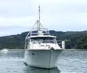 Navire de recherche à vendre