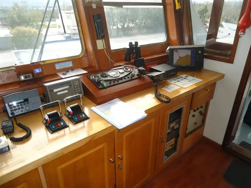 Navire de débarquement, citerne à vendre