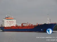 Pétrolier / chimiquier à vendre