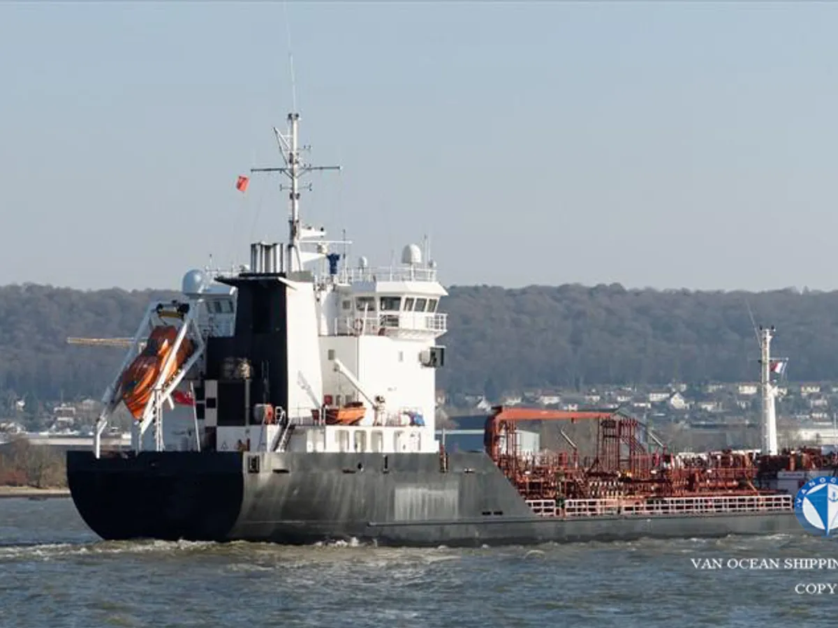 Pétrolier / chimiquier à vendre