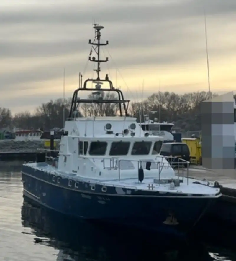 Bateau patrouilleur à vendre