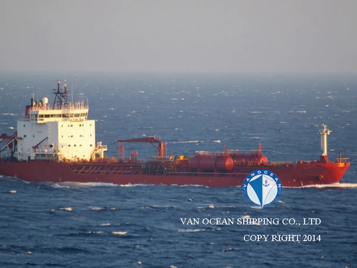 Pétrolier / chimiquier à vendre