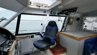 Navire de recherche à vendre