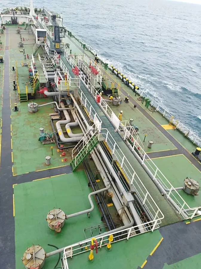 Pétrolier / chimiquier à vendre