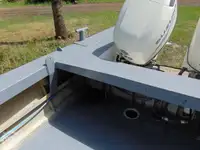 Bateau patrouilleur à vendre
