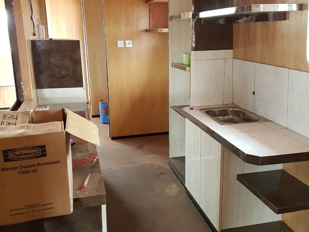Navire de débarquement, citerne à vendre