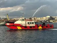 Bateau d'équipage à vendre