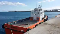 Bateaux de travail à vendre