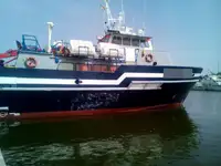 Bateau de transport d'équipage à vendre