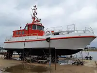 Bateau pilote à vendre