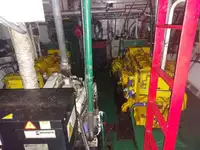 Navire d'arpentage à vendre