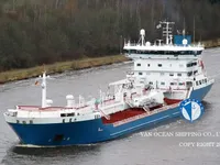 Pétrolier / chimiquier à vendre