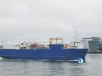 Navire frigorifique à vendre