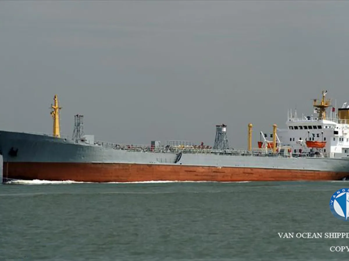Pétrolier / chimiquier à vendre